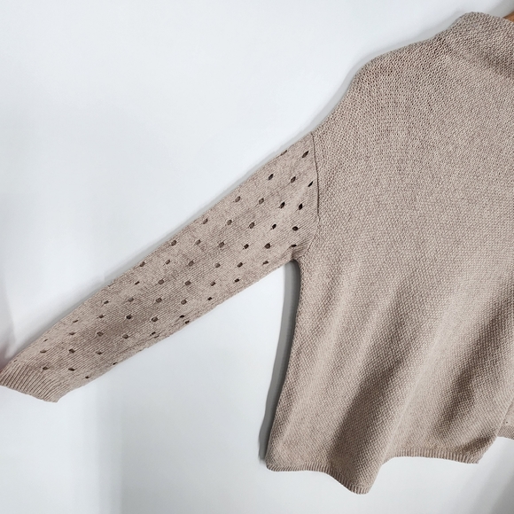 Anthropologie Moth Cashmere Blend Mock Neck Perforated Sleeve Sweater Medium - Picture 4 of 10